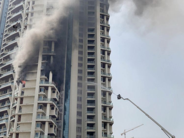 Breaking- In Mumbai one dead after a fire breaks out in the luxury ...